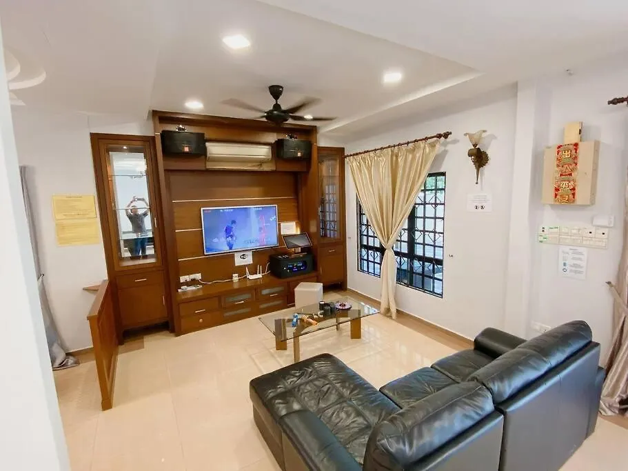 Holiday home A09 Dedap Johor Jaya Homestay Johor Bahru