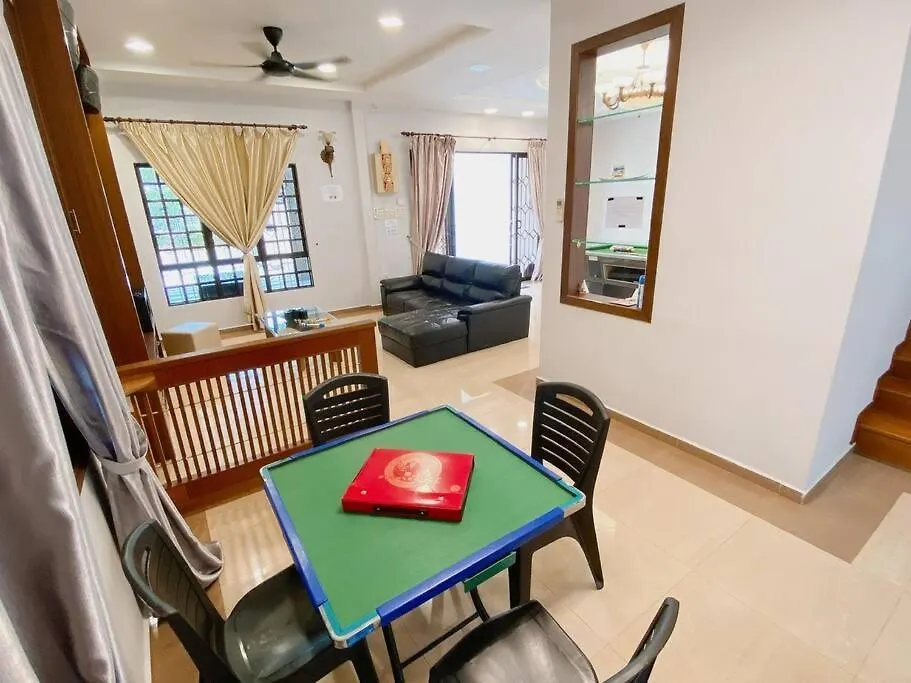 Holiday home A09 Dedap Johor Jaya Homestay Johor Bahru